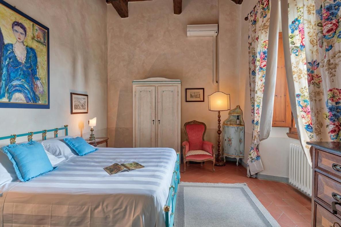La Canonica Di Cortine Guest House Barberino di Val dʼElsa Екстериор снимка